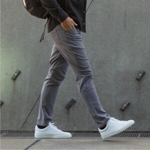 NWOT Myles Tour Pants in Slate sz 34 x 32